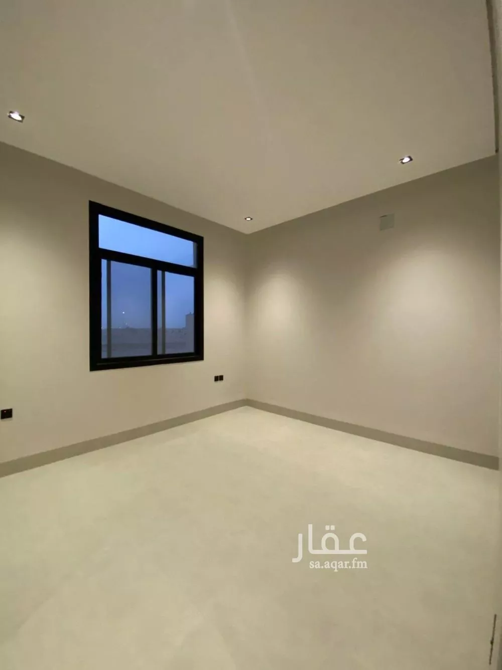 فيلا 6 غرف في الجنادرية 3