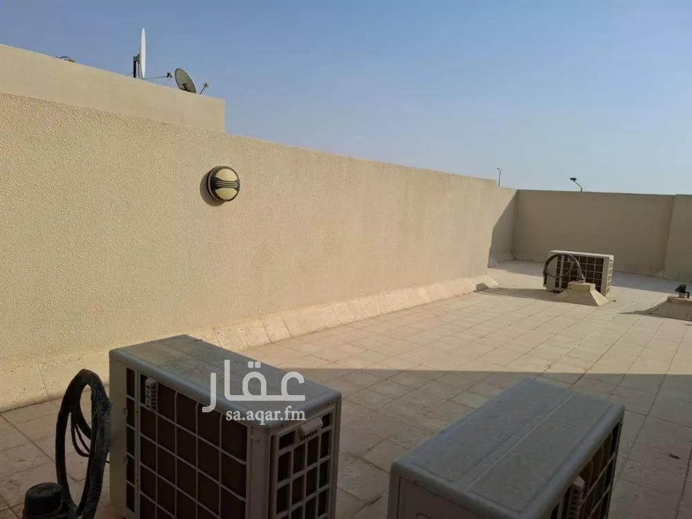 فيلا 6 غرف في الجنادرية 5