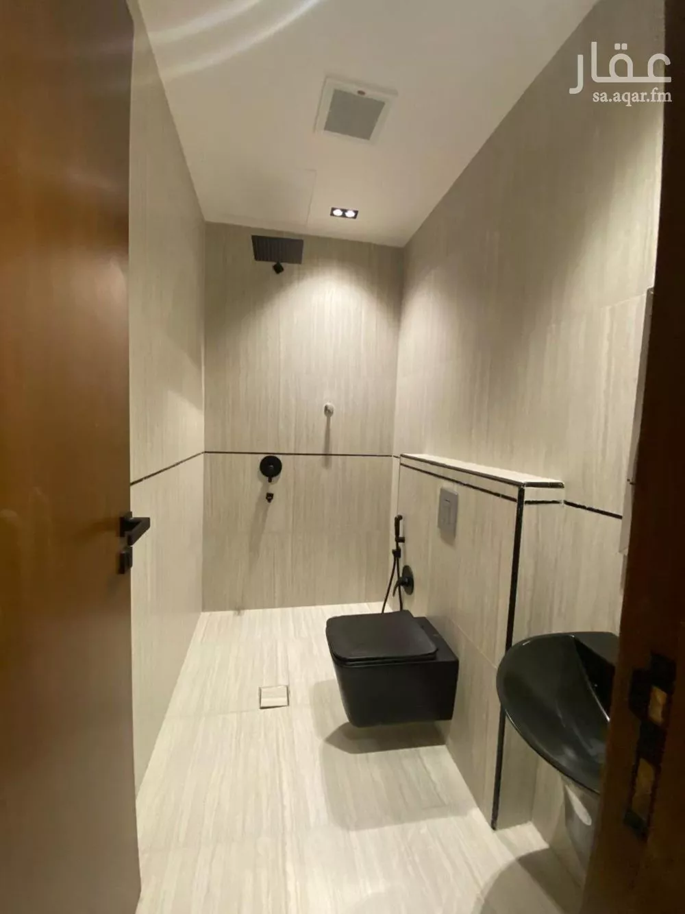 دور 5 غرف في الخليج 1