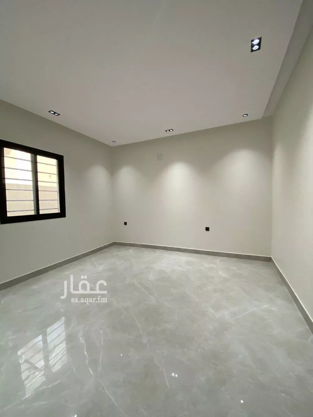 دور 6 غرف في الرمال 5