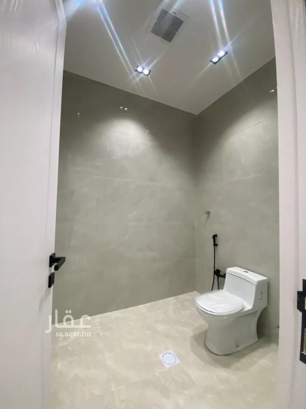 4 bedroom apartment in Al Qadisiyah, Riyadh 4