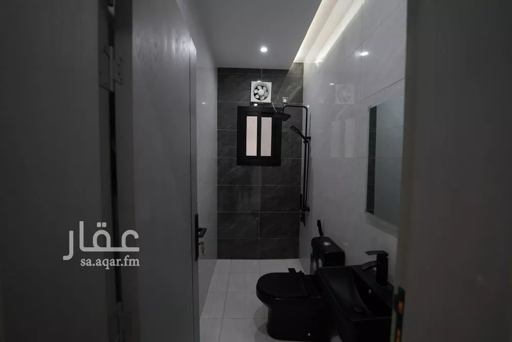 شقة 4 غرف في الزهراء 3