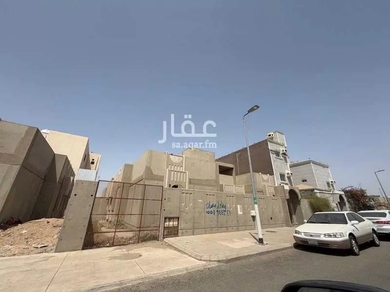 فيلا 4 غرف في الملك فهد