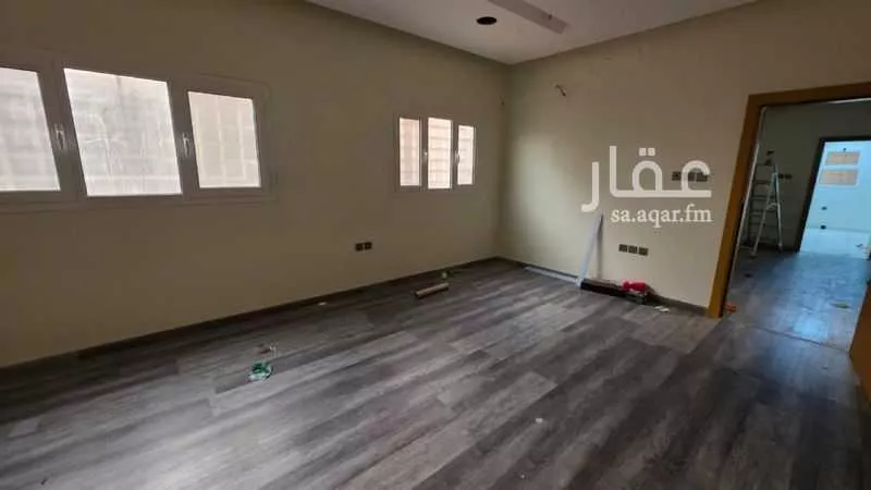 3 bedroom floor in Al Maseef 4
