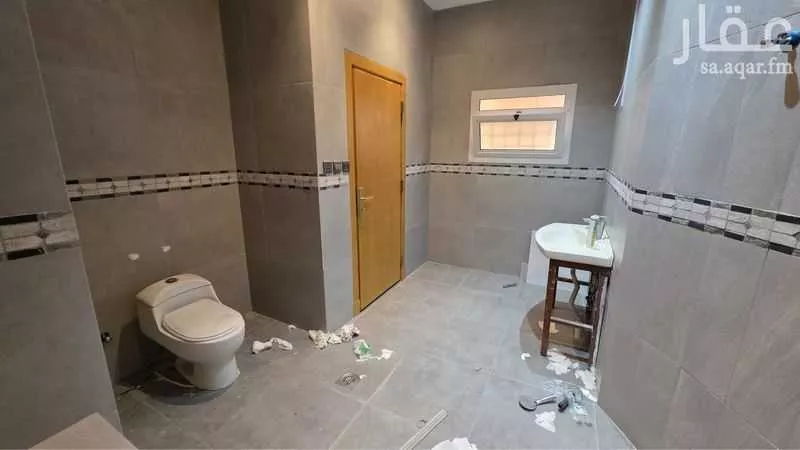 3 bedroom floor in Al Maseef 3