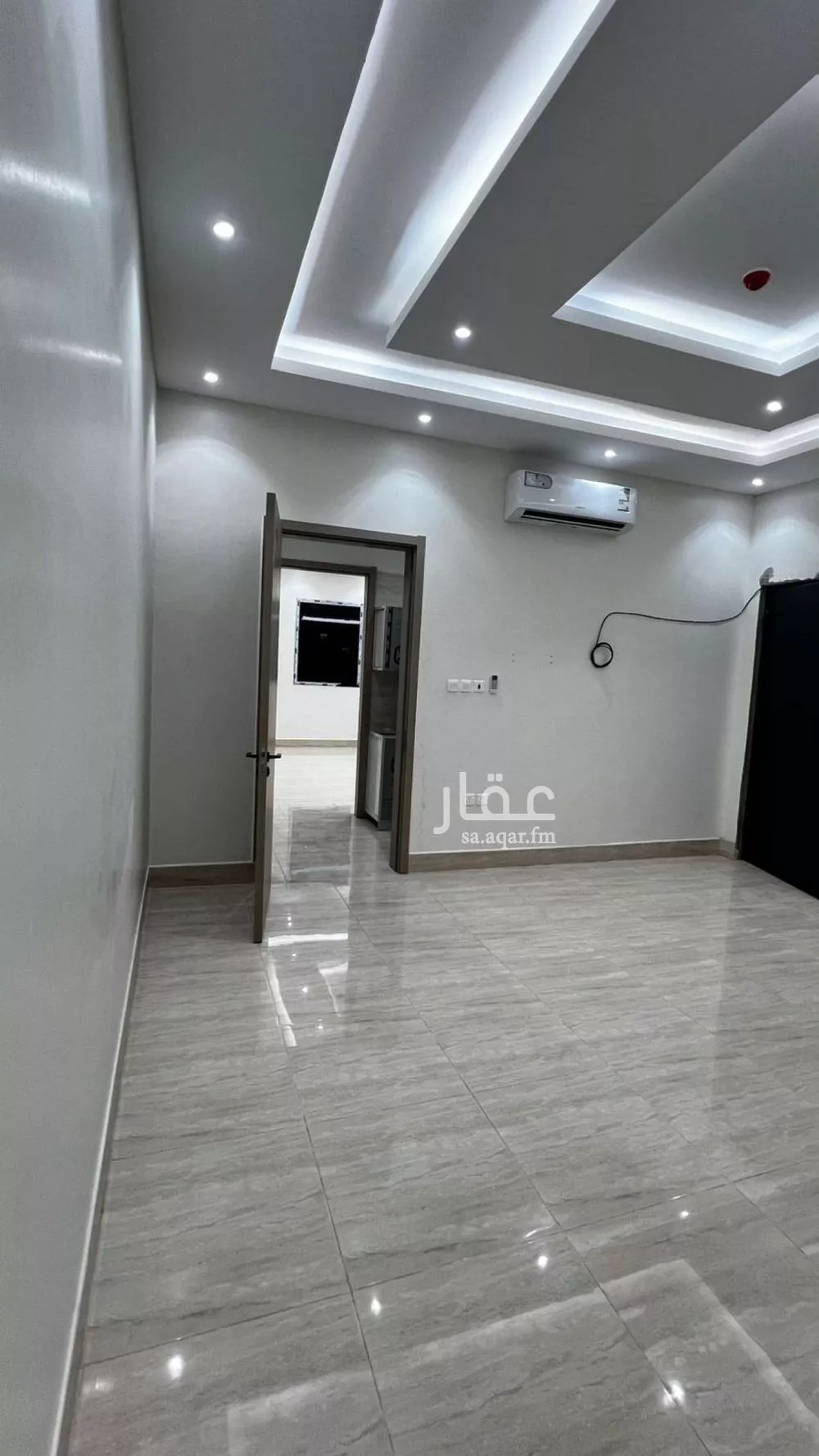 شقة 1 غرف في الخليج 5