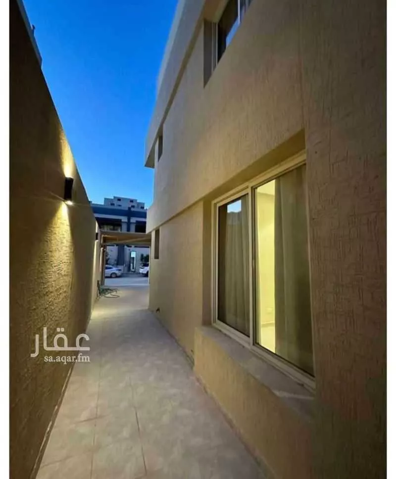 فيلا 6 غرف في النرجس 4