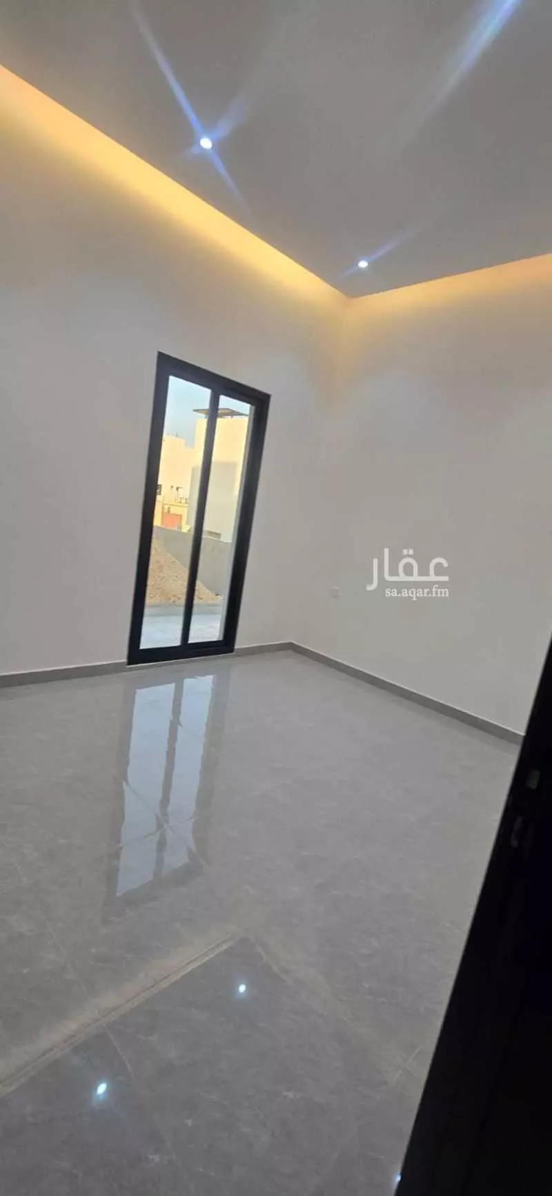 دور 3 غرف في العارض 5