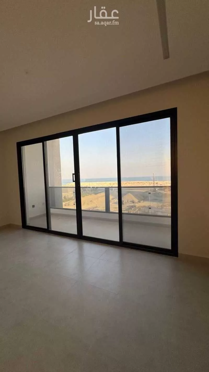 شقة 3 غرف في البحر 5