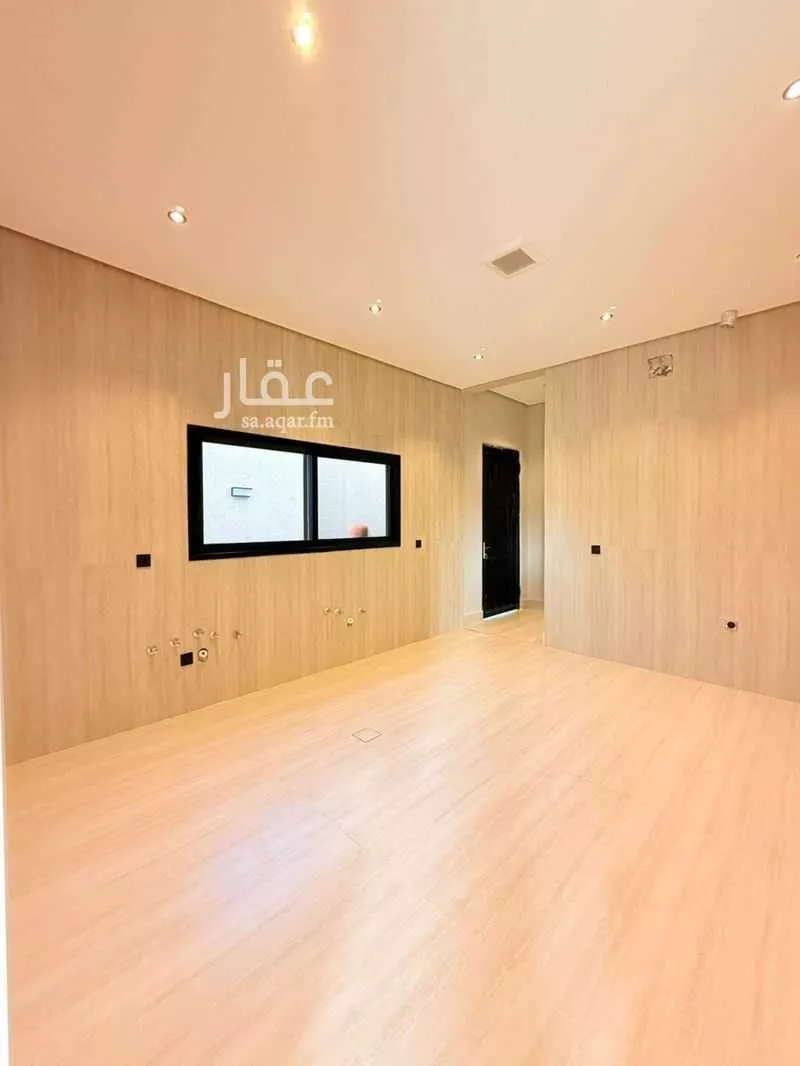 فيلا 6 غرف في الامواج 5