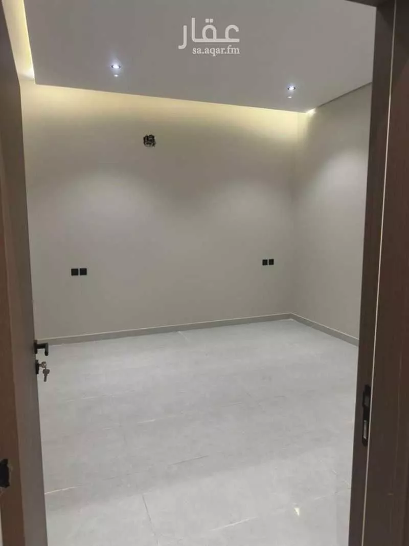 دور 8 غرف في ضاحية نمار 4