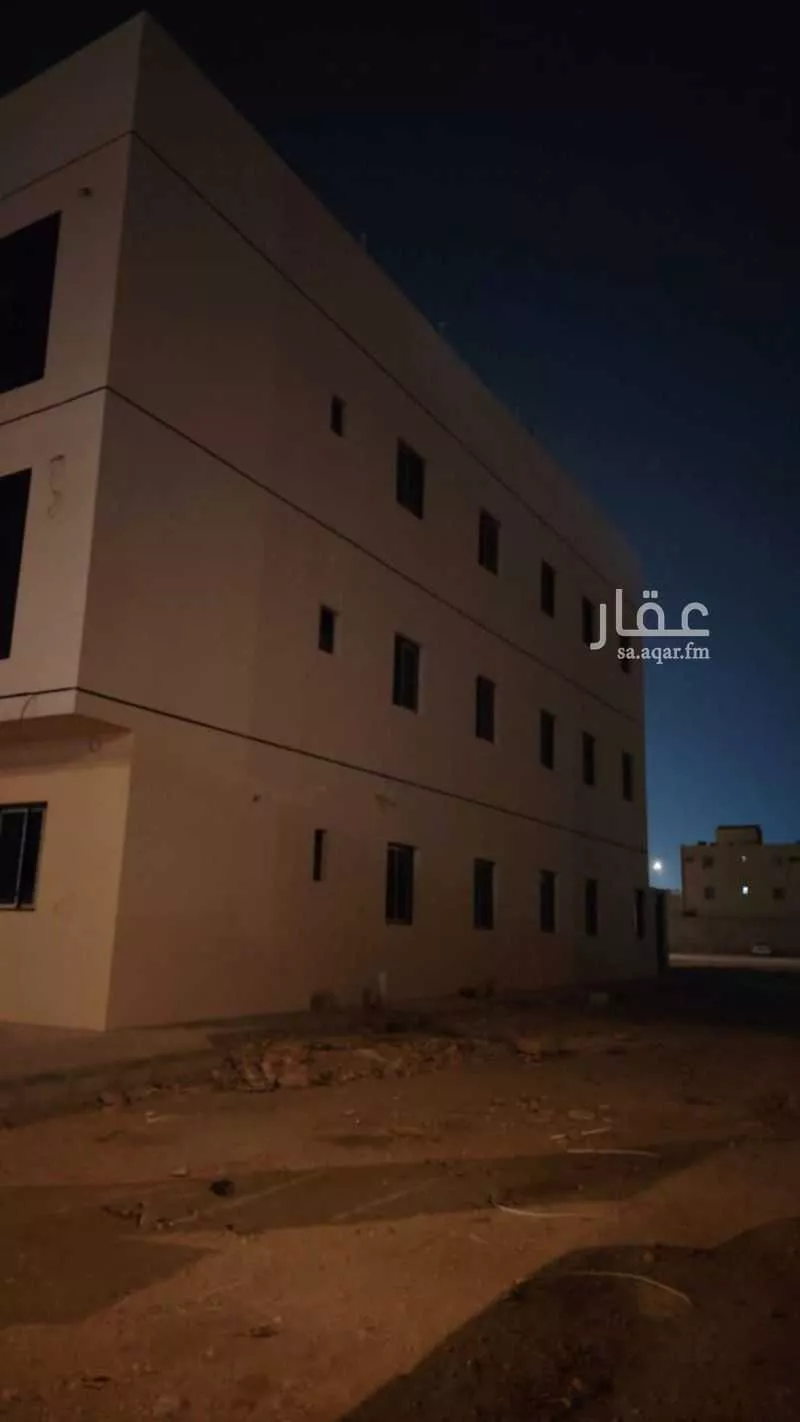 عمارة 1050 م² في ظهرة لبن