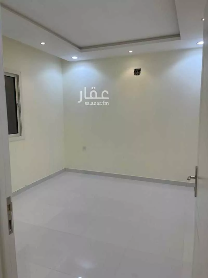 فيلا 8 غرف في المهدية 5