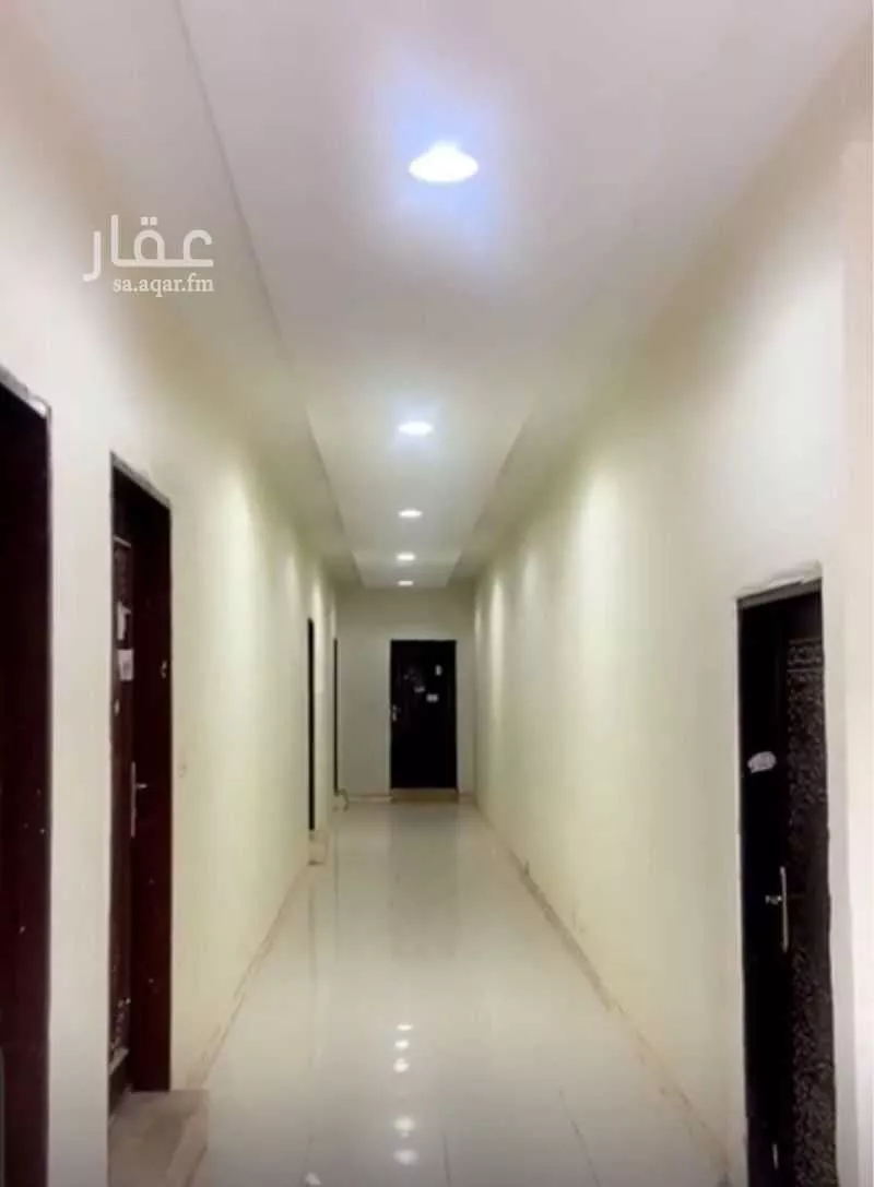 عمارة 1195 م² في ظهرة لبن