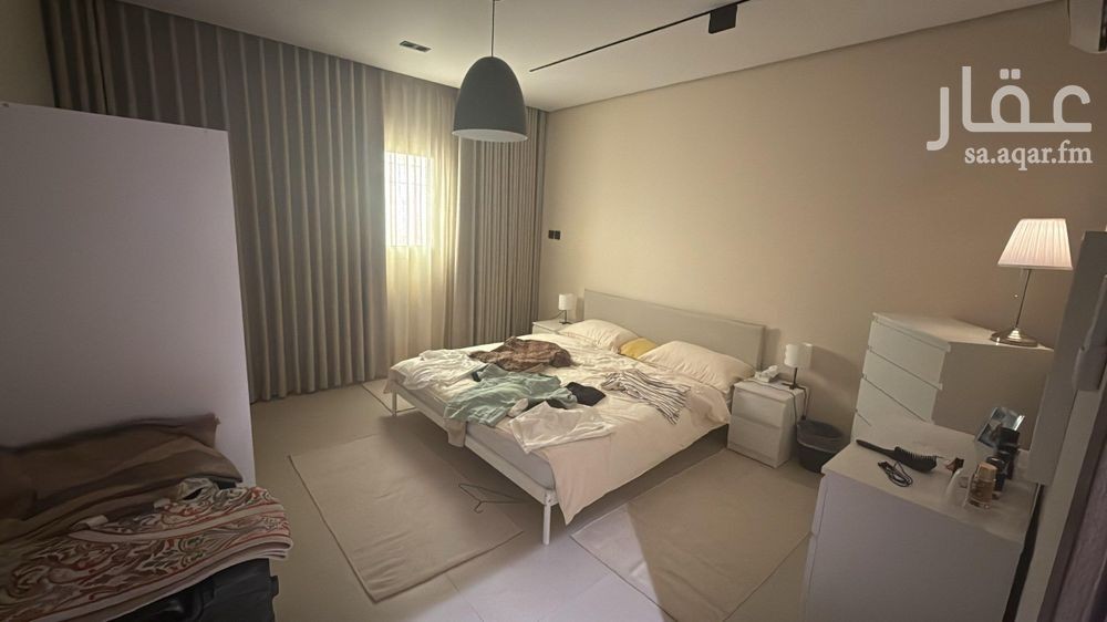 4 bedroom building in An Nur, Eastern Province 5