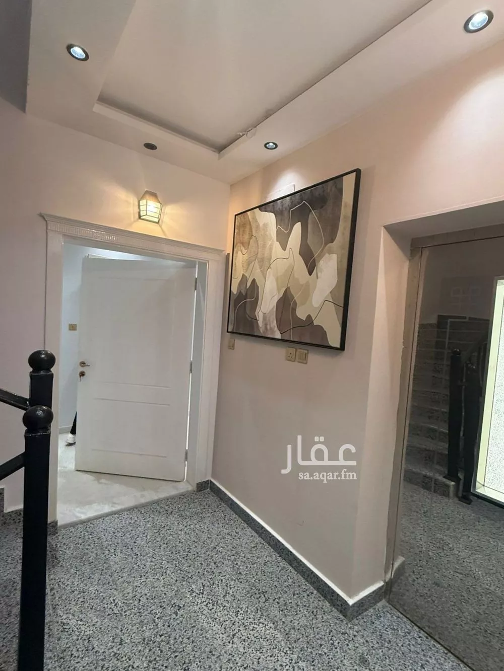 شقة 6 غرف في الملك فهد 3