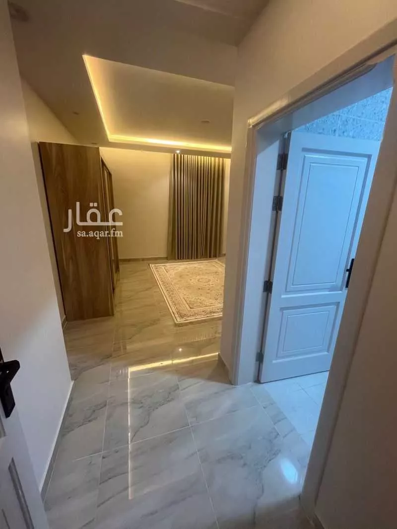 3 bedroom apartment in Al Hadra, Madinah 11