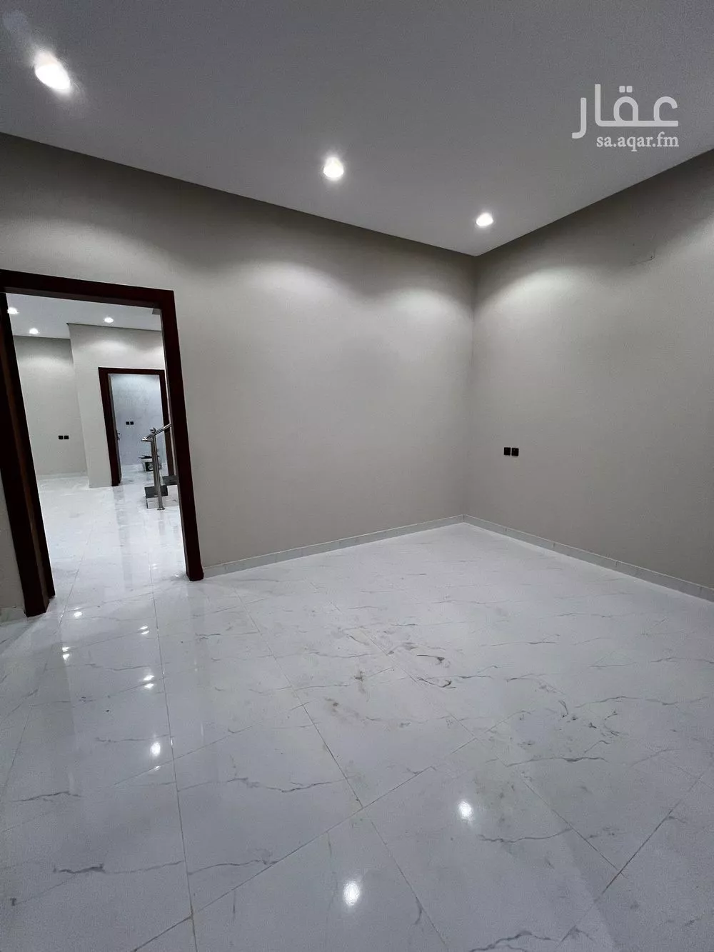 فيلا 5 غرف في ظهرة لبن 2