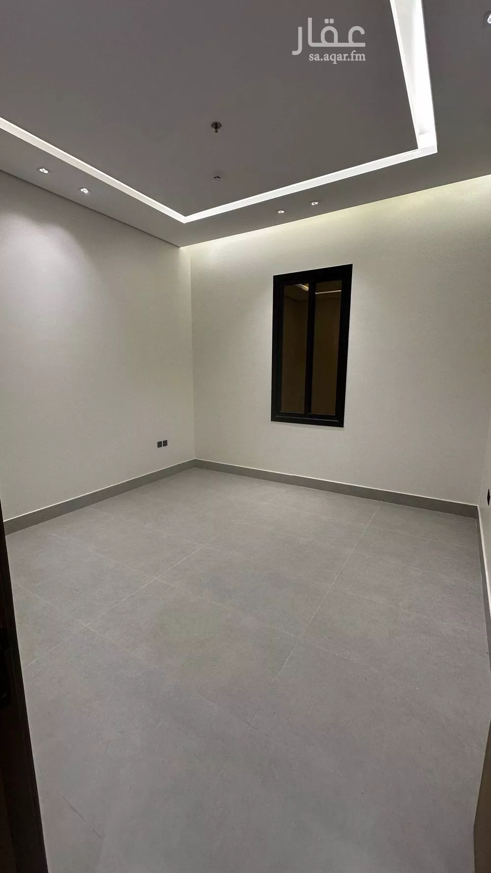 فيلا 4 غرف في ظهرة لبن 5