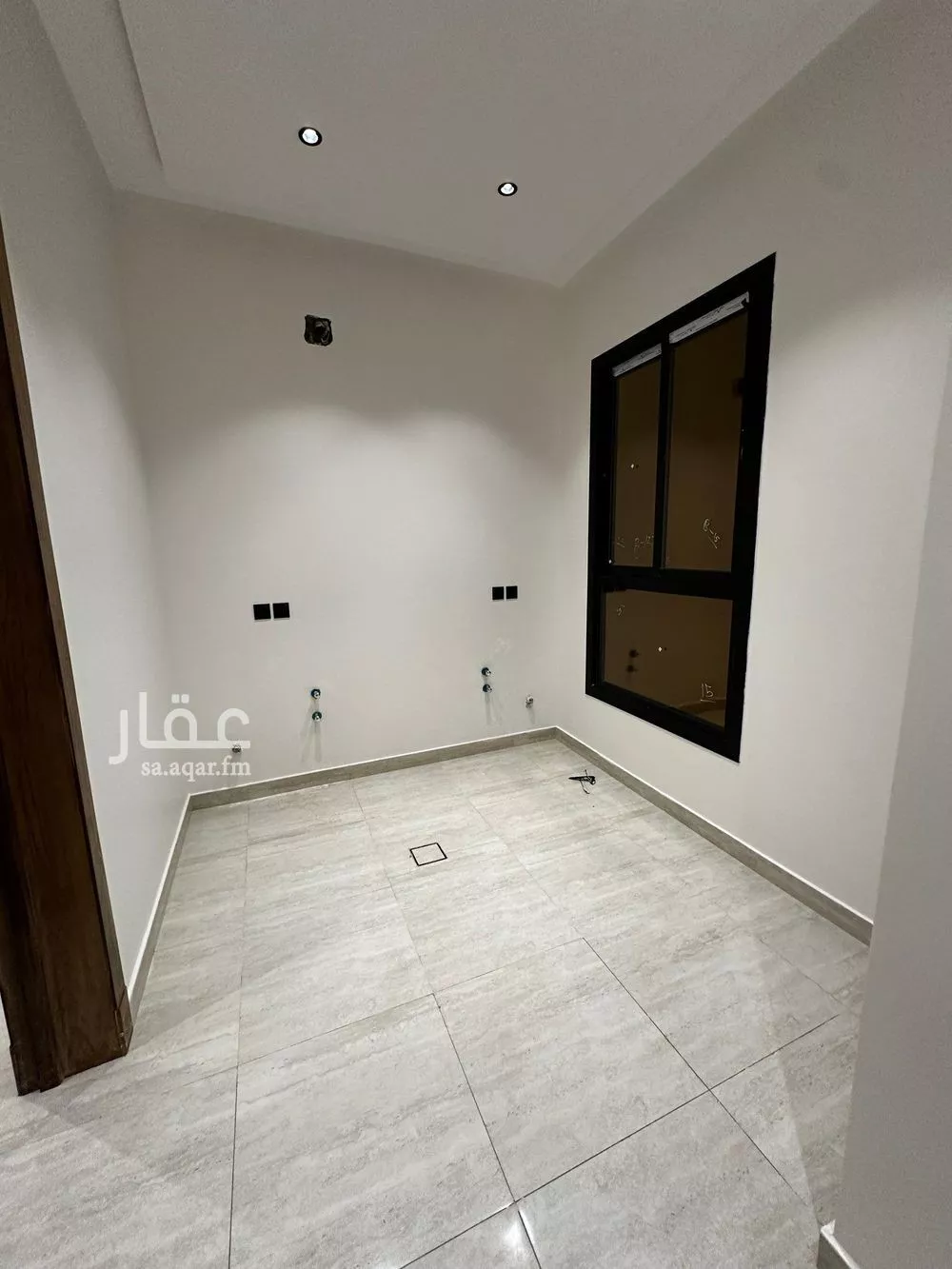 5 bedroom villa in Dhahrat Laban, Riyadh 7