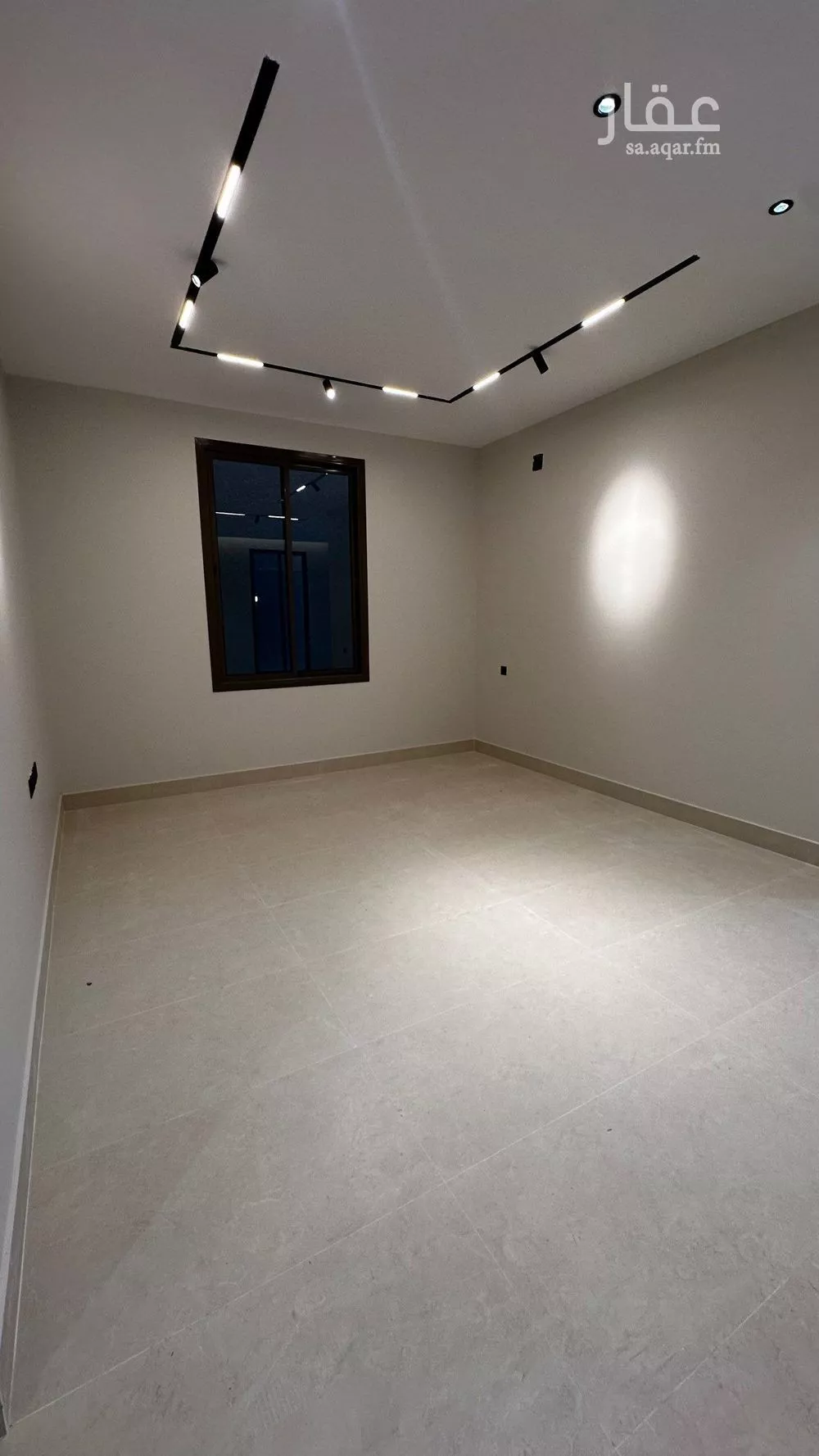 5 bedroom villa in Dhahrat Laban 4