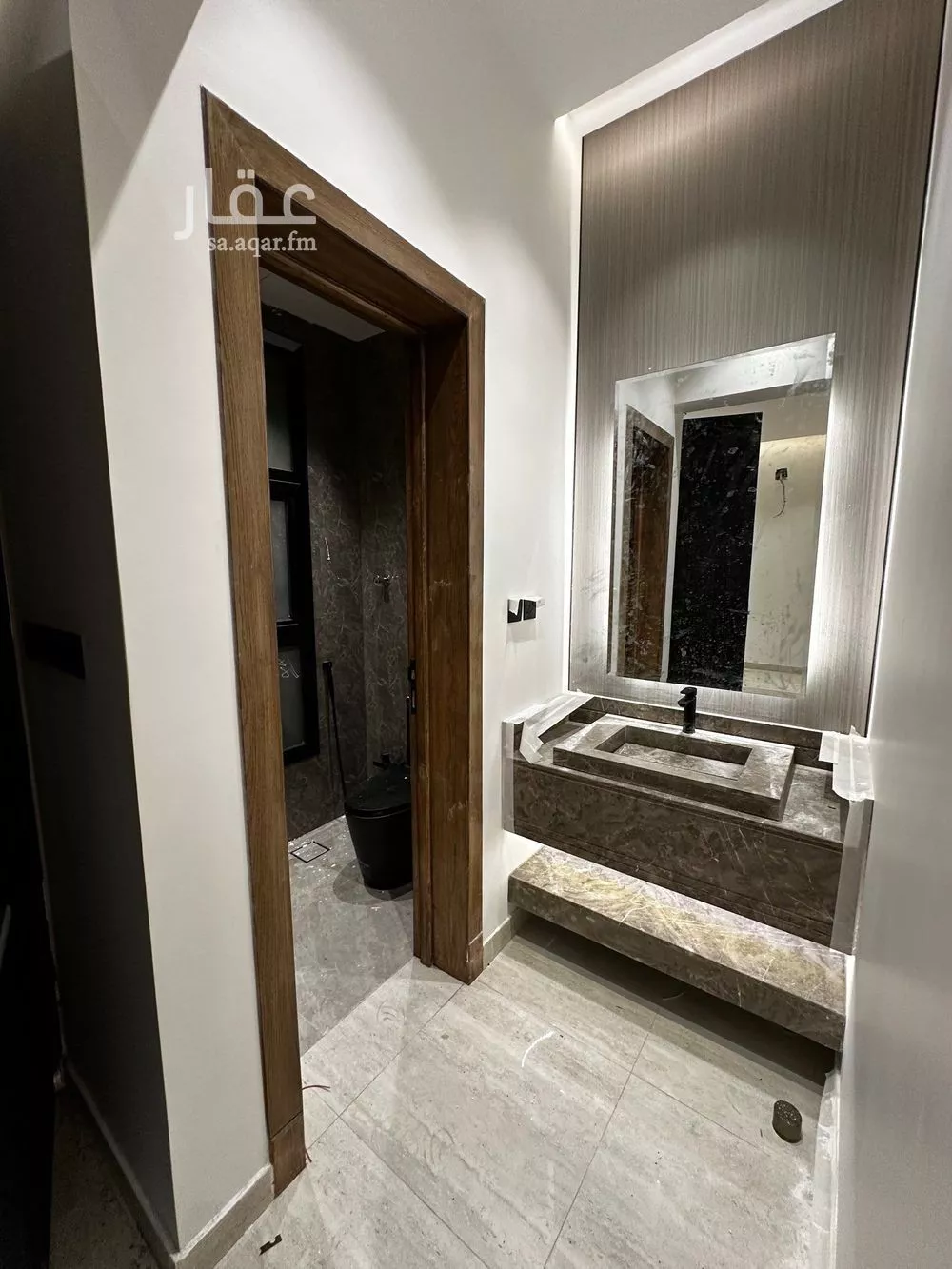 5 bedroom villa in Dhahrat Laban, Riyadh 15