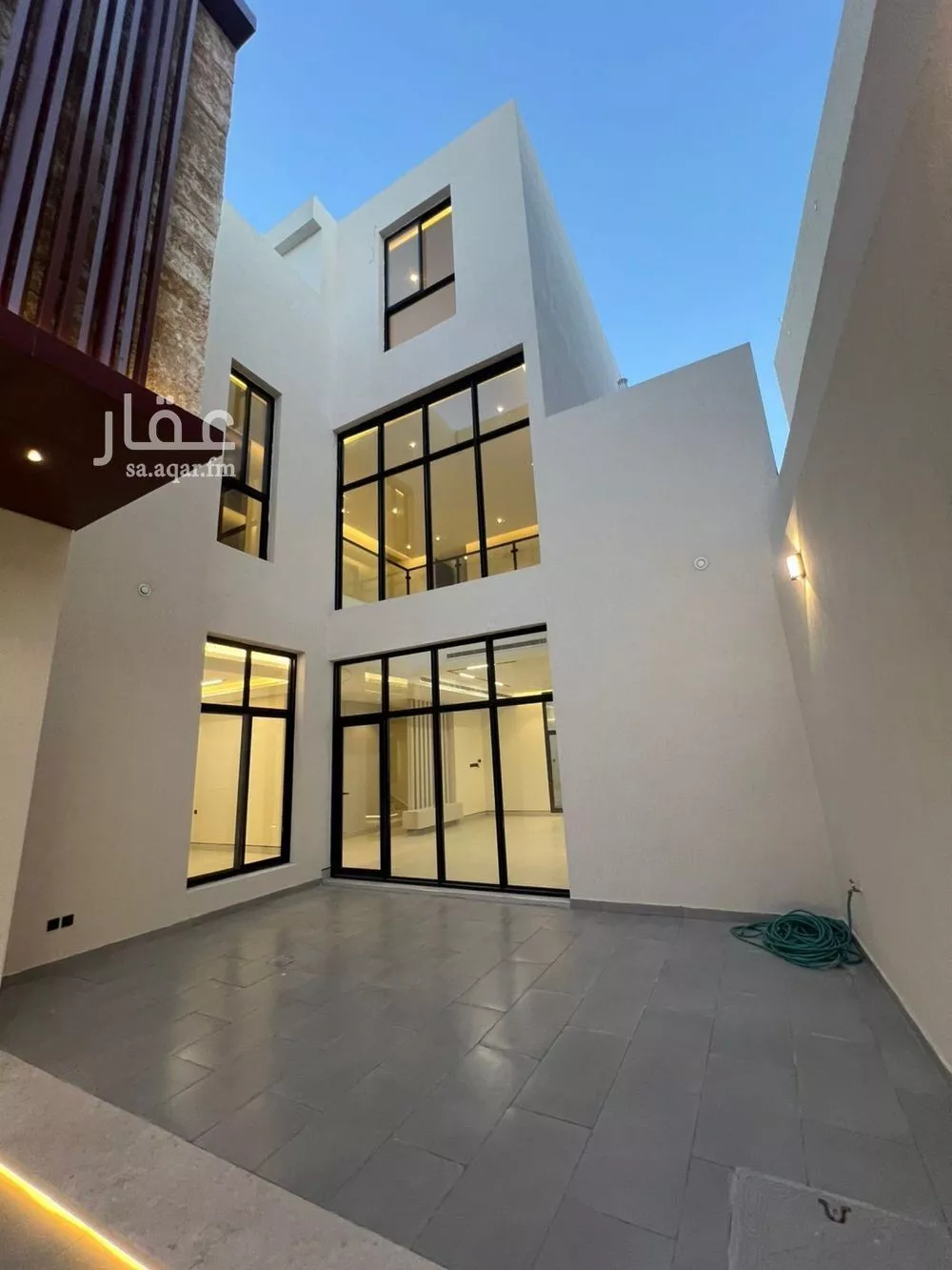 5 bedroom villa in Al Mahdiyyah 3