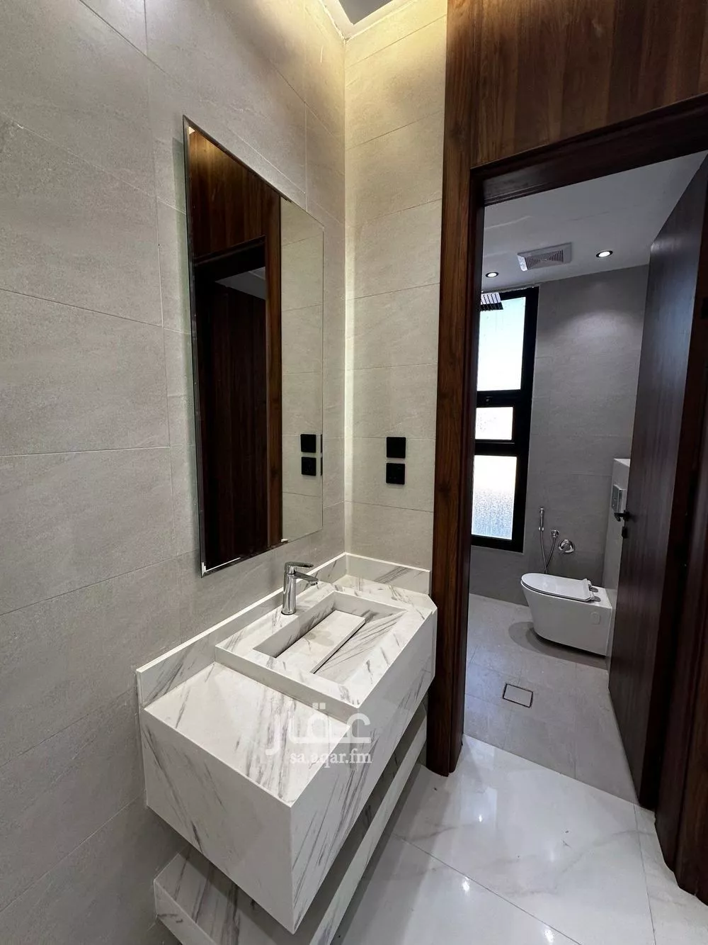 4 bedroom apartment in Dhahrat Laban 3