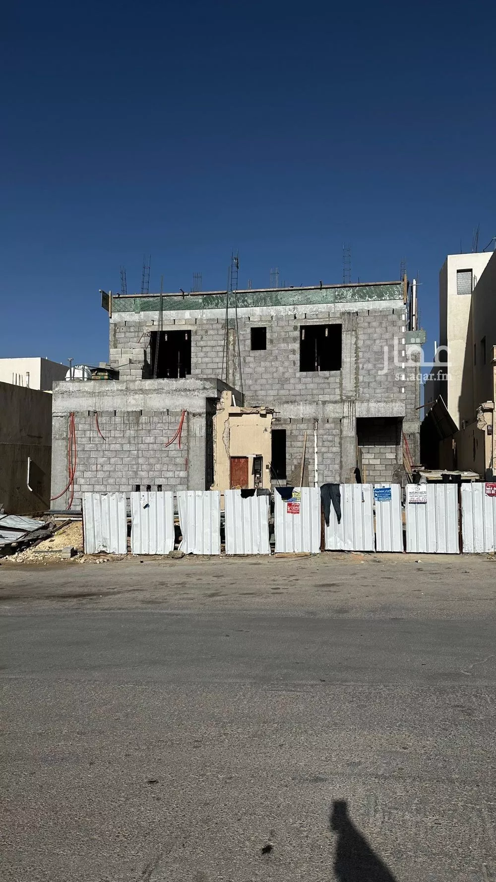 5 bedroom floor in Dhahrat Laban 3