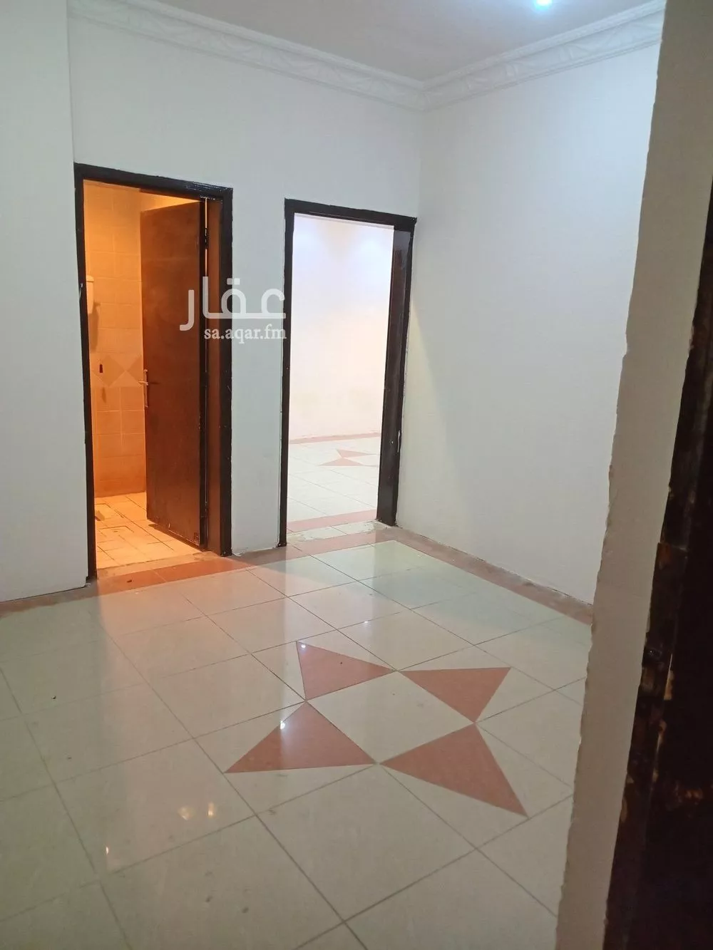 شقة 3 غرف في الخليج 5