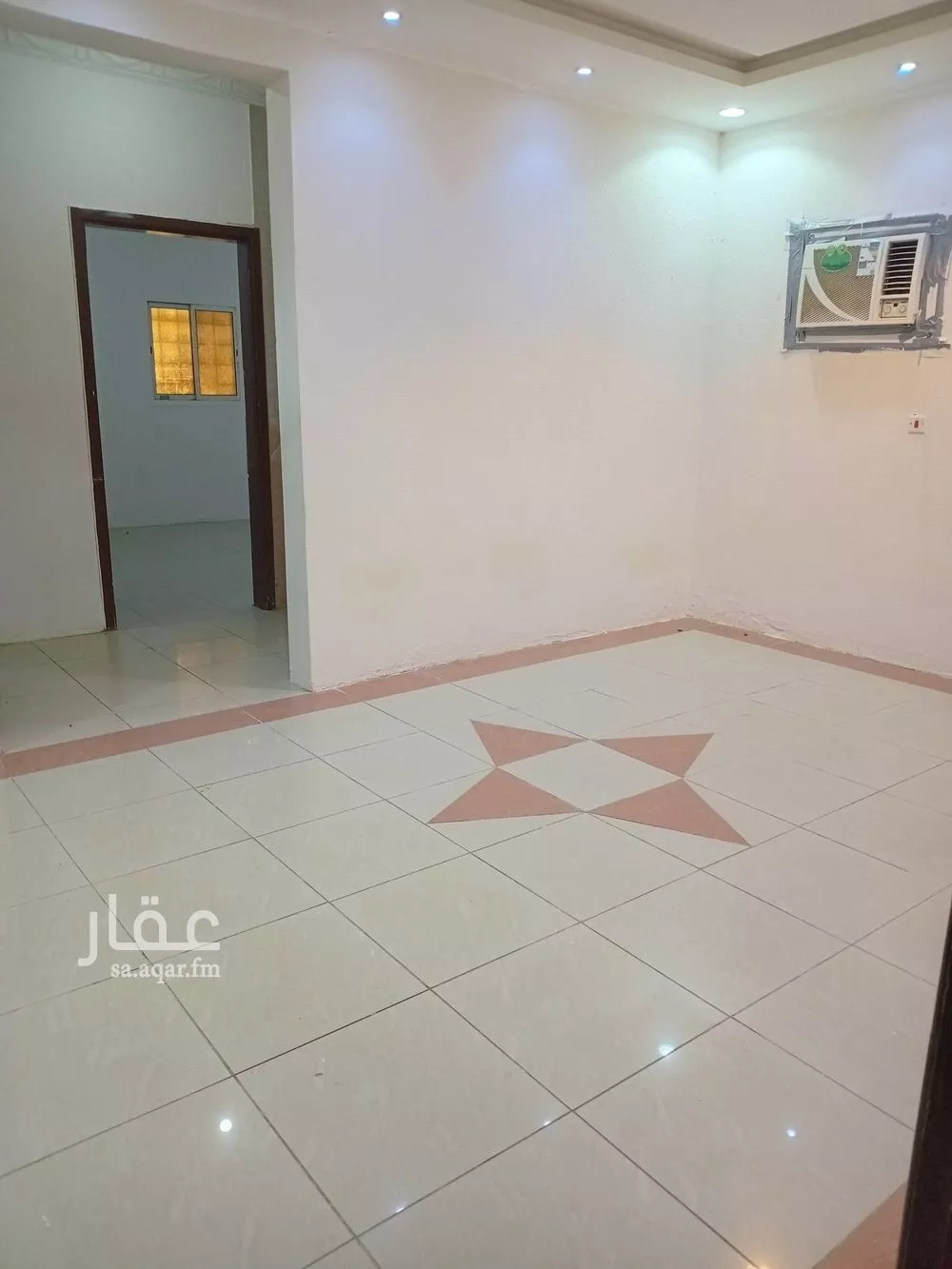 شقة 3 غرف في الخليج 4