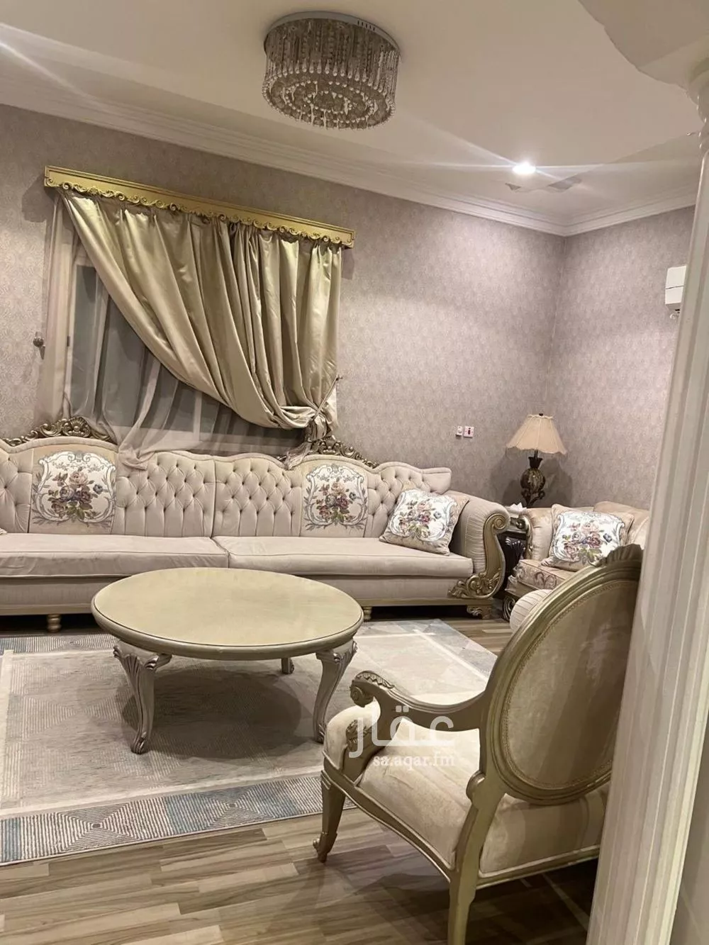 فيلا 7 غرف في الفلاح 5