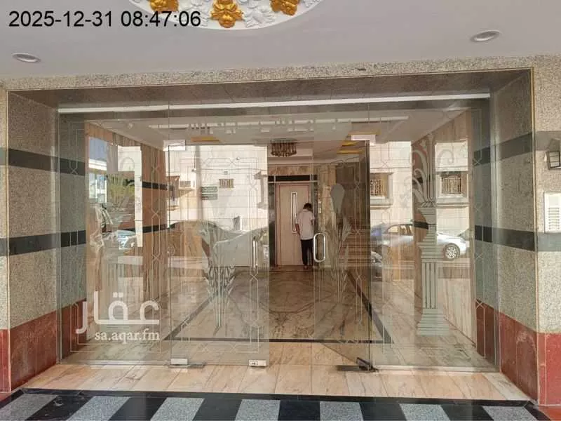 عمارة 562 م² في الفيصلية 2