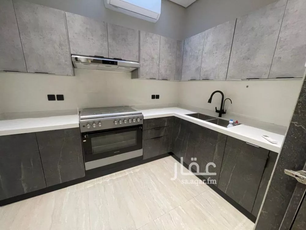 دور 3 غرف في العارض 5