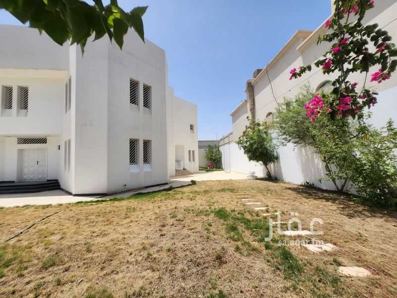 8 bedroom villa in Al Quds, Riyadh 9