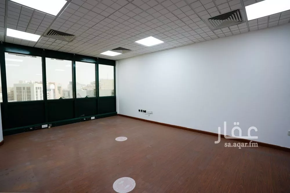 3840 sqm office in Al Olaya 5