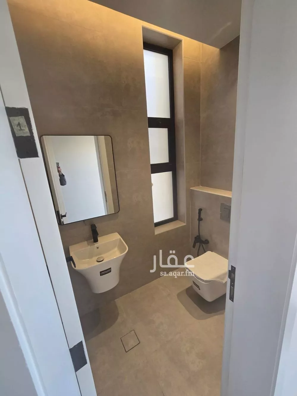 3 bedroom floor in Al Narjis 2