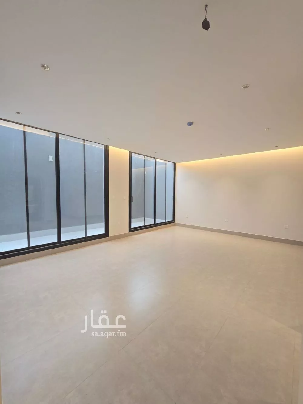 شقة 3 غرف في العارض 4