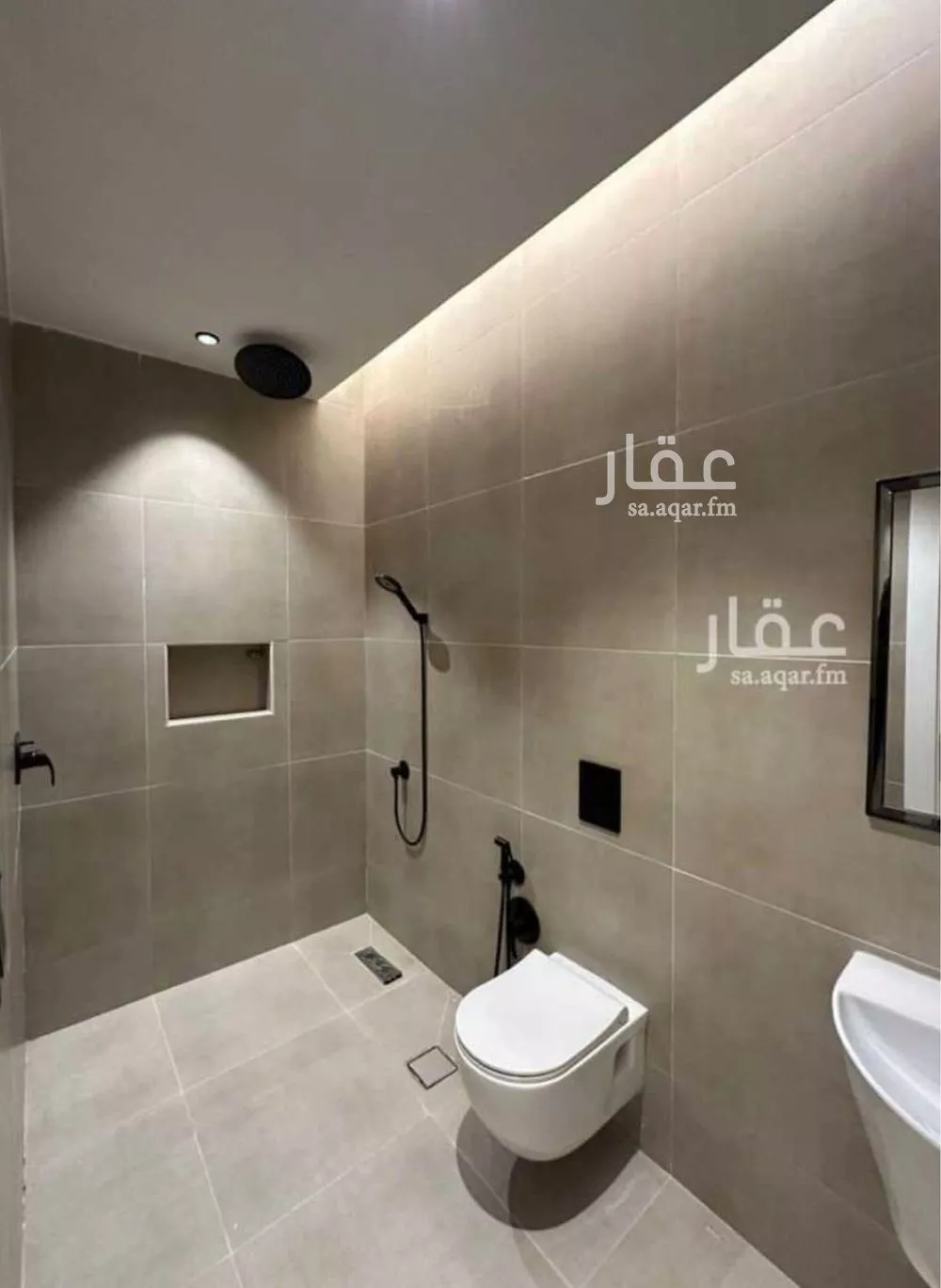 شقة 3 غرف في العارض 4