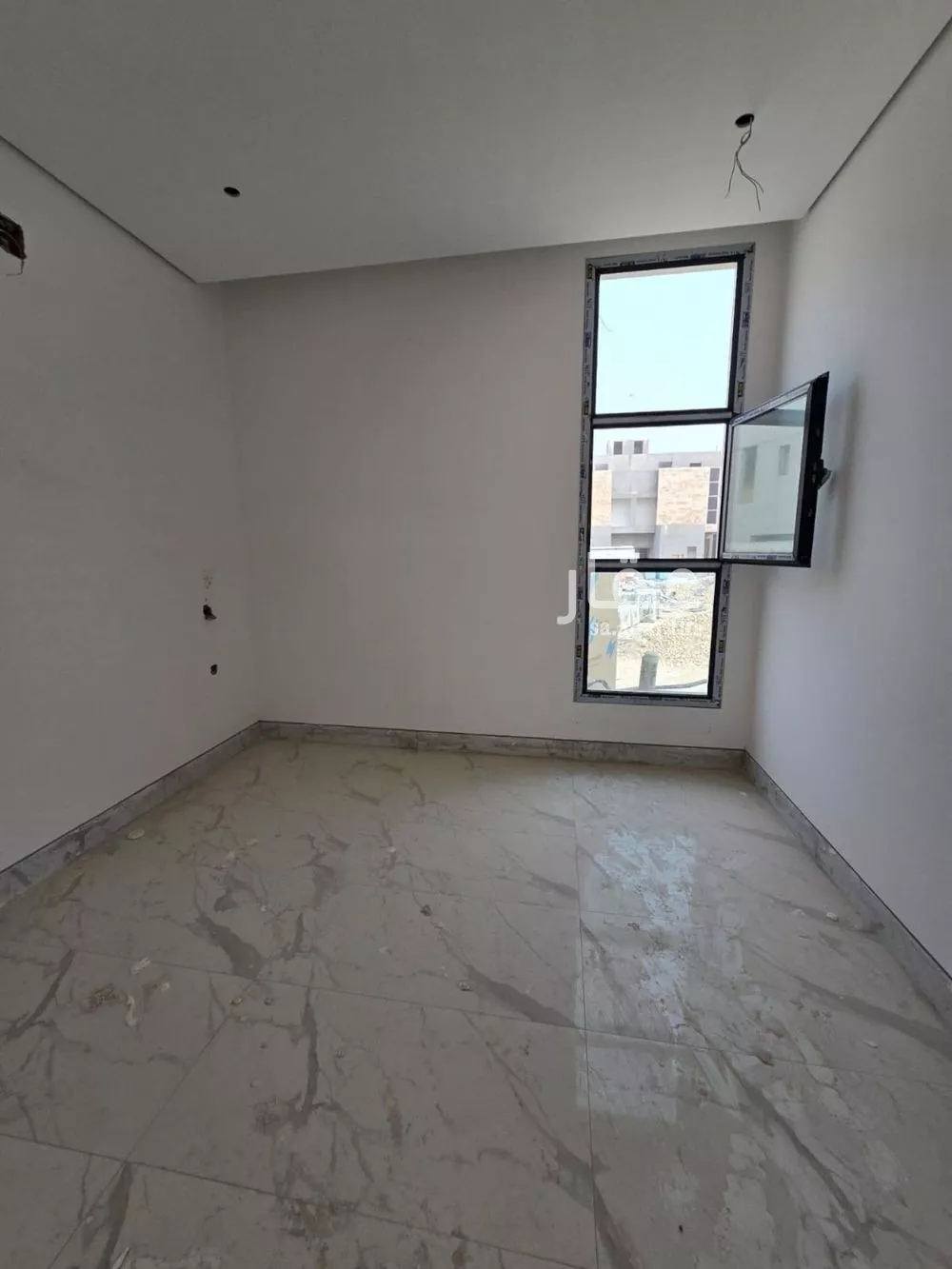 فيلا 5 غرف في النرجس 3