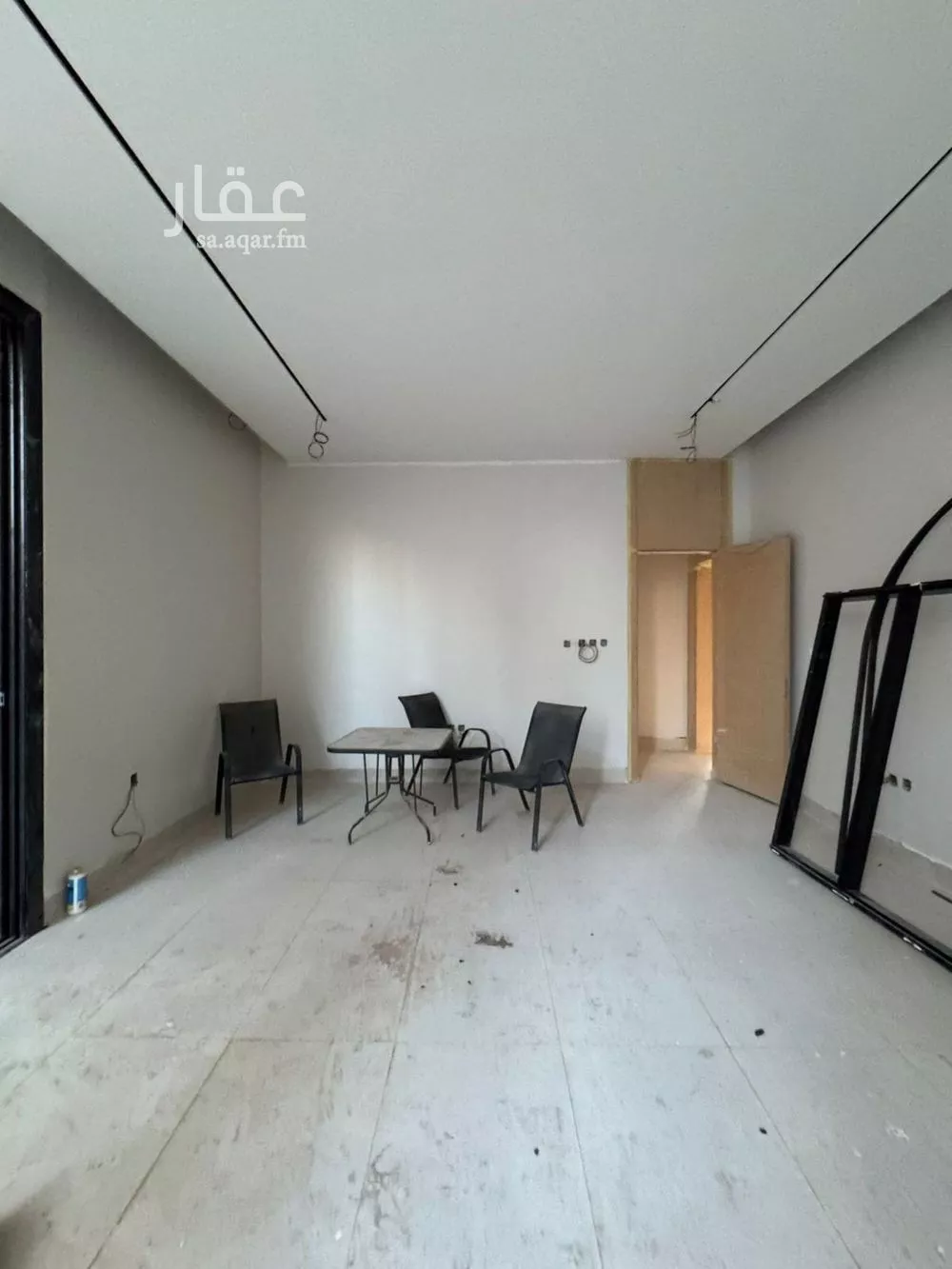 3 bedroom floor in Al Yasmin 1