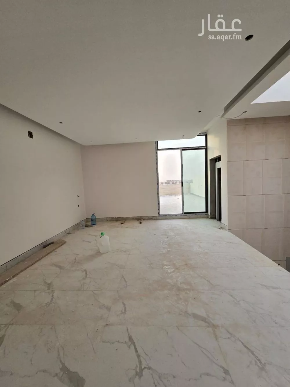 فيلا 4 غرف في النرجس 4