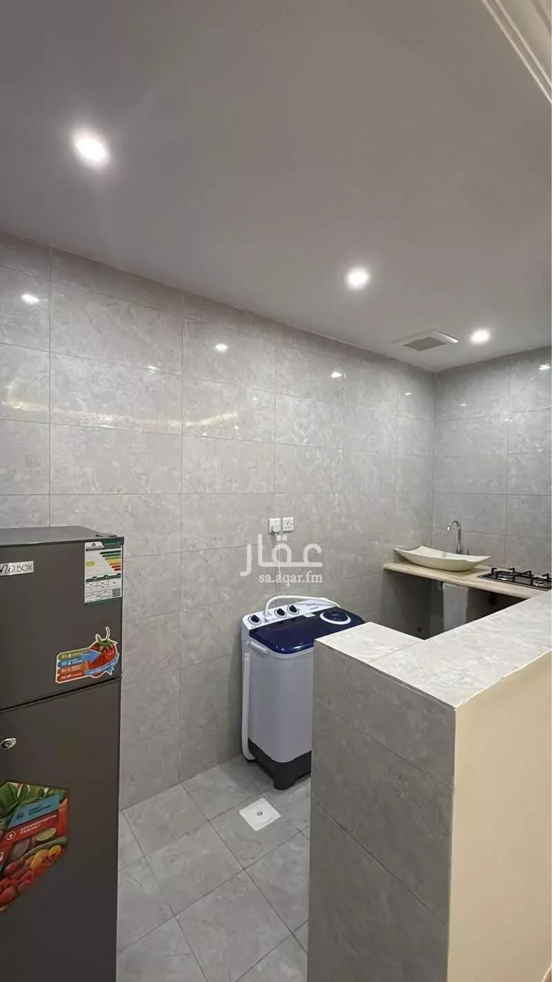 عمارة 631 م² في مدائن الفهد 5