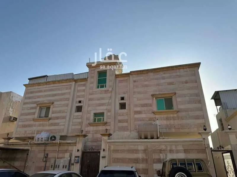 4 bedroom apartment in Uhud