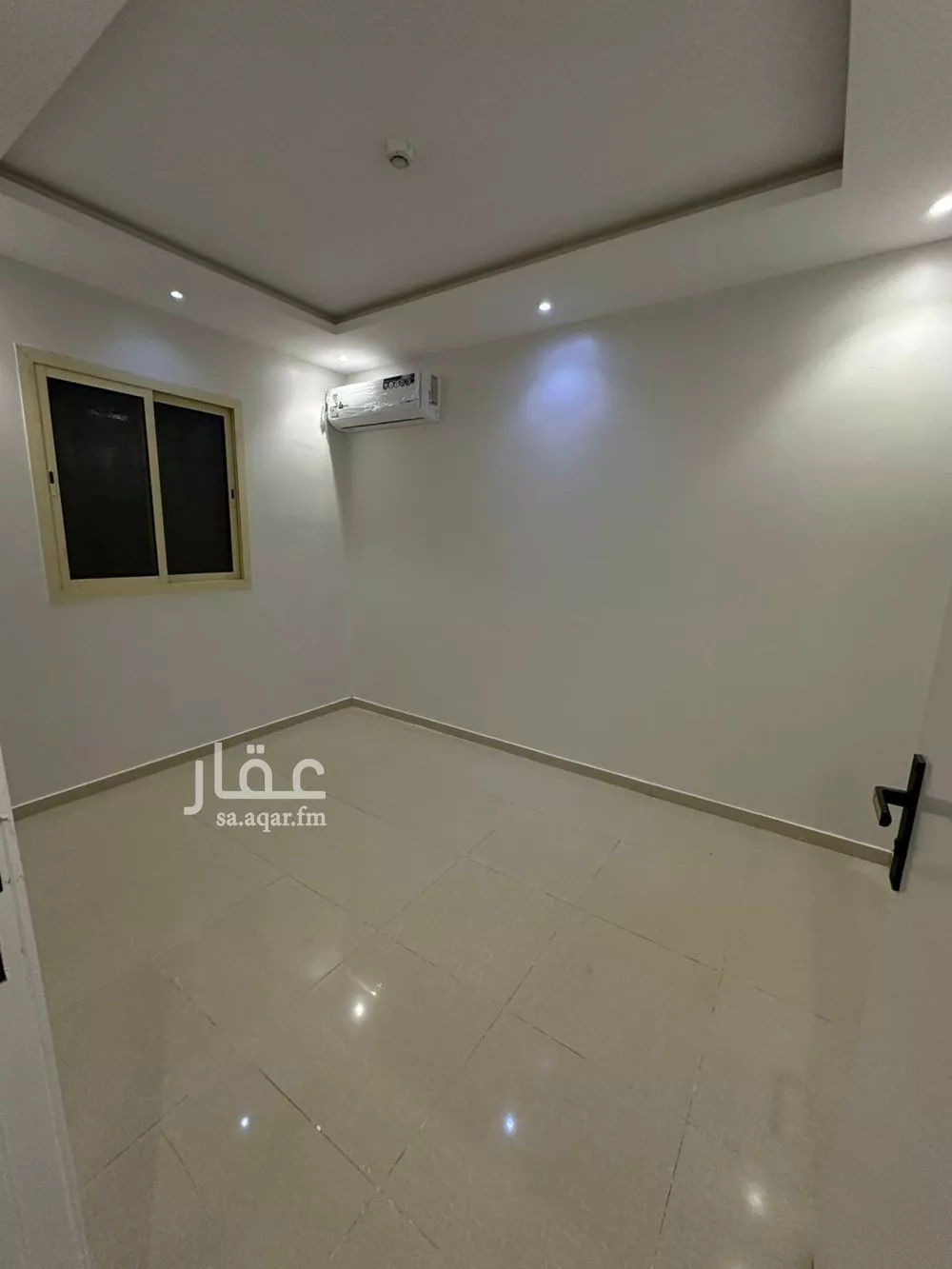 شقة 1 غرف في الرمال 2