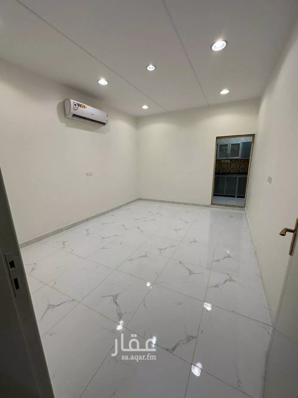 شقة 1 غرف في الياسمين 4