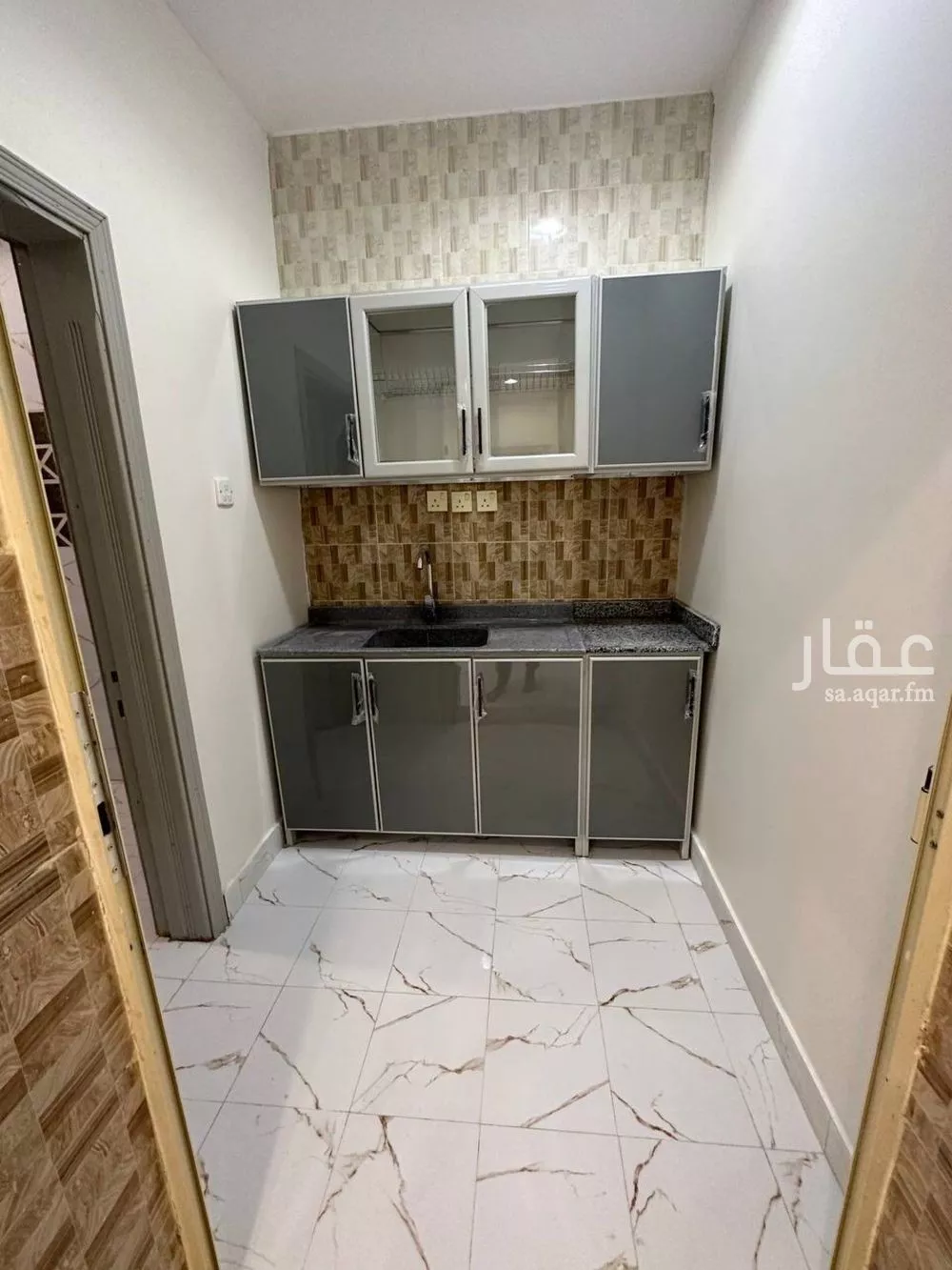 شقة 1 غرف في الياسمين 3