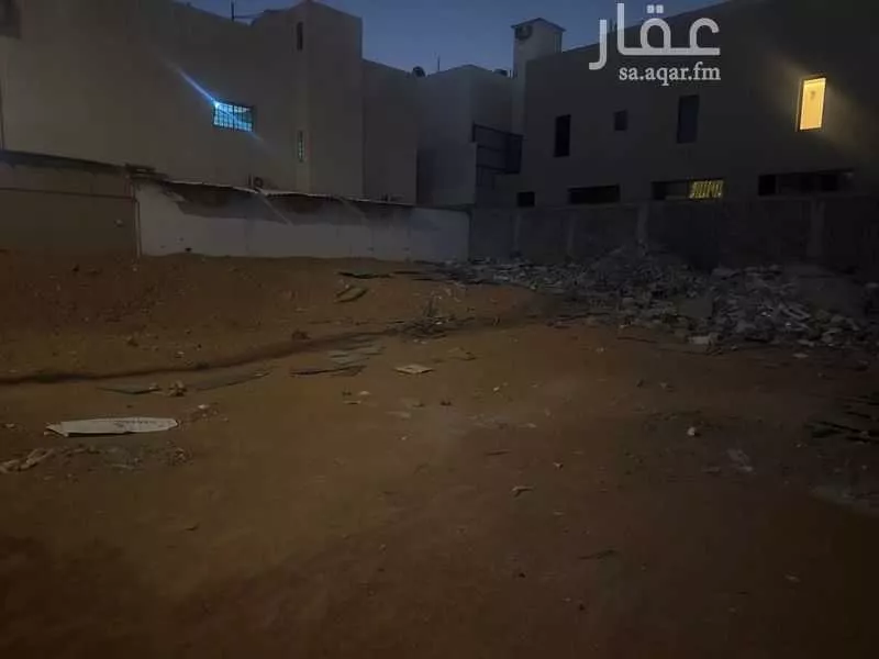 عقار  في غرناطة، الرياض 6