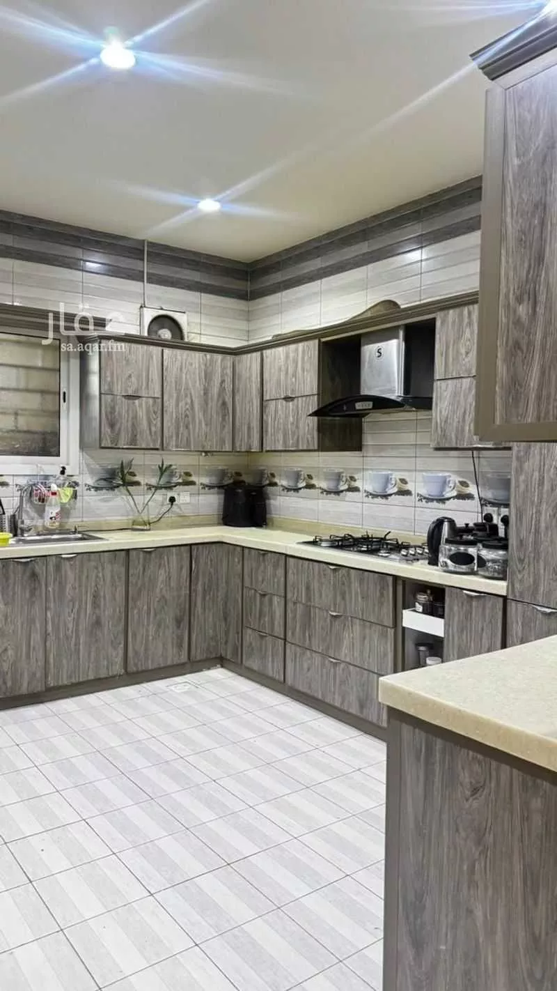 3 bedroom floor in Badr 3