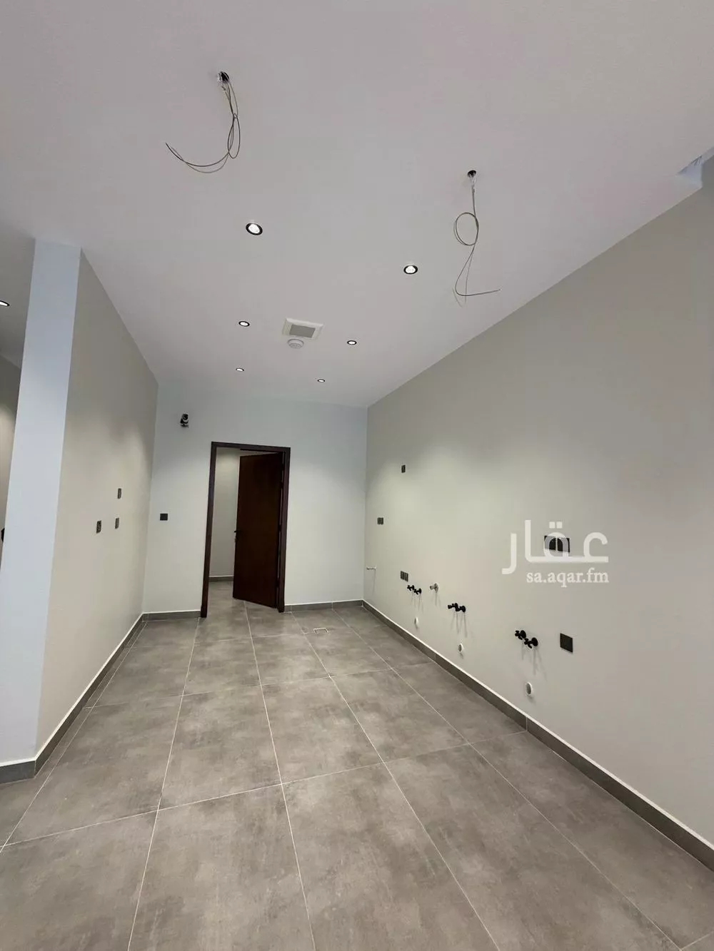 شقة 5 غرف في الفيحاء 4